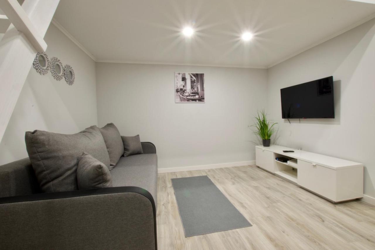 Standard Apartment By Hi5 - Csengery 3 Boedapest Buitenkant foto